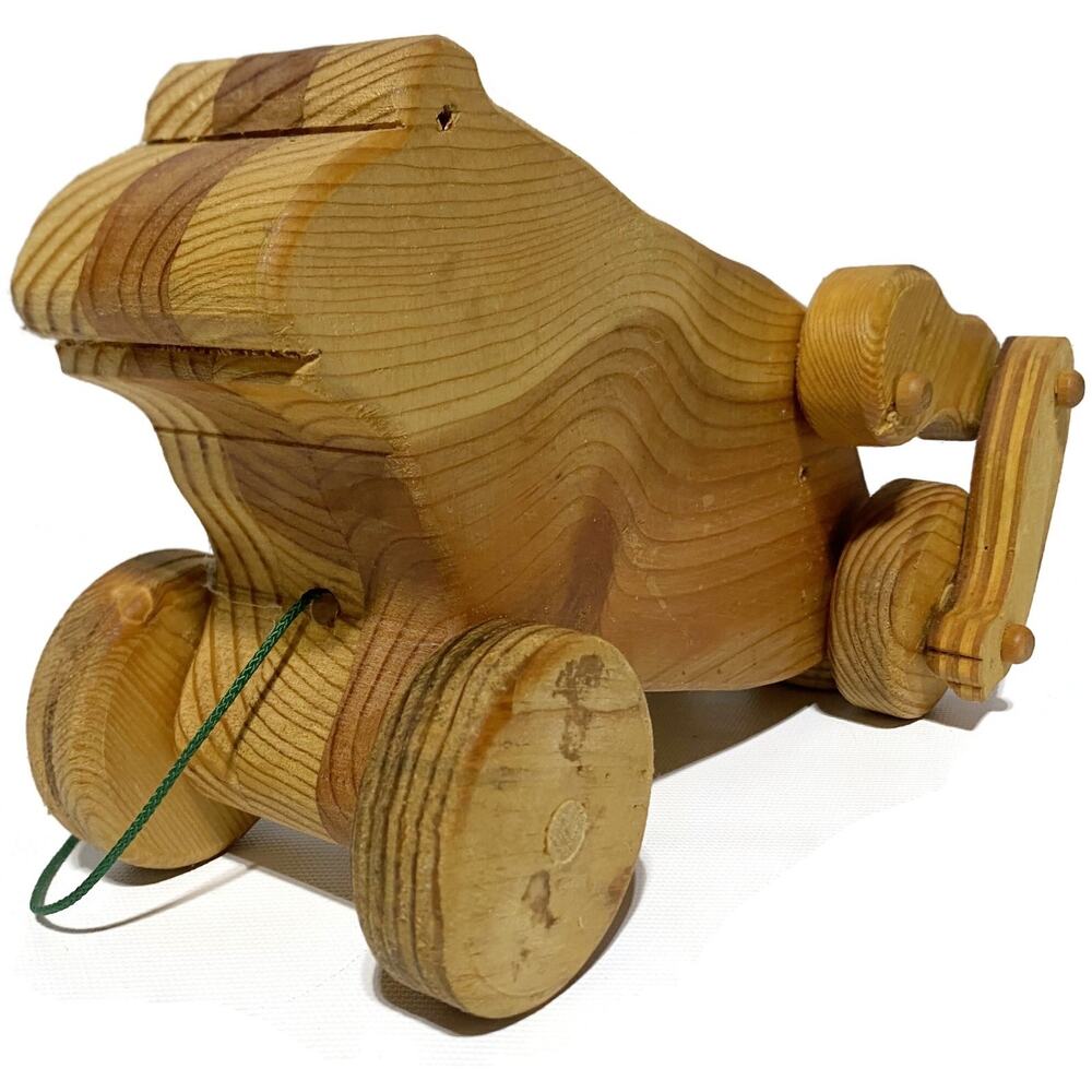Handmade Wooden Frog Pull Toy With Moveable Legs 9.5" x 5.5"